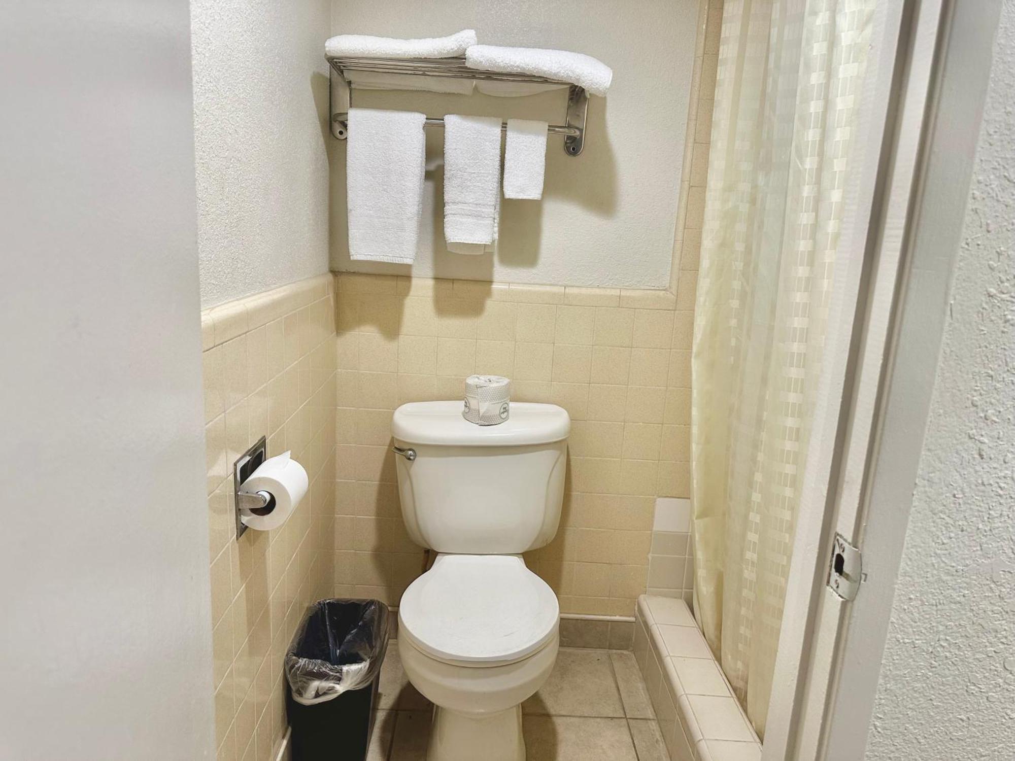 Regency Inn פרסנו מראה חיצוני תמונה